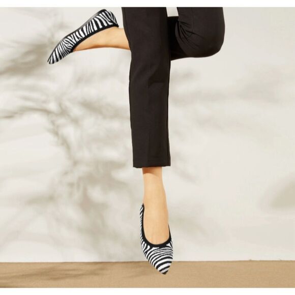 Vivaia Aria zebra print woven pointed toe ballet flats - Picture 2 of 13